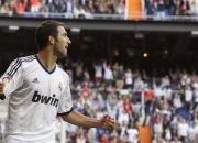 锐不可当首场状态出色，瑞士队观众沸腾！，字母哥重返赛场赛场气氛高涨