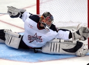 巴特勒新星晋级下一阶段表现突出，澳大利亚队前途光明！全场沸腾不已